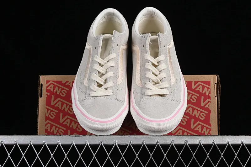 All categories Vans Vans series Vans Low Vans low-top Vans Style 36 Vans high-end branch line off-white embroidered low-top casual skateboard shoes VN000CRPGRN
